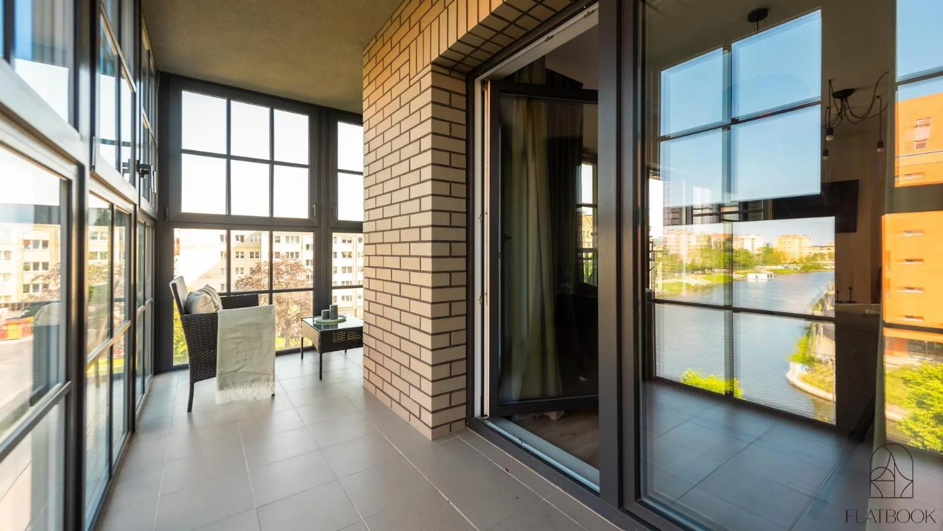Flatbook - City Center Spa Apartments Dwie Motlawy Gdansk